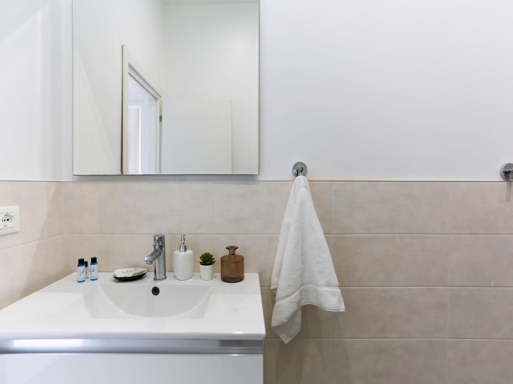 The Best Rent - Spacious Two Bedrooms Apartment Near Porta Romana 밀라노 외부 사진