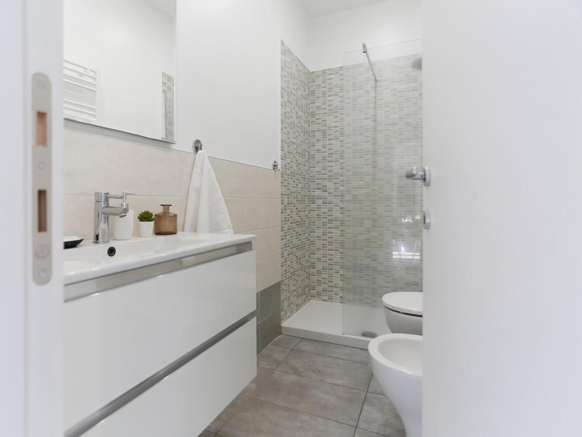 The Best Rent - Spacious Two Bedrooms Apartment Near Porta Romana 밀라노 외부 사진